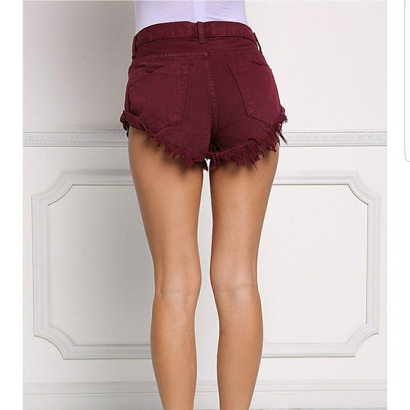 Burgundy Wine Frayed Bandit Style Cuffed Shorts - Picture 4 of 7